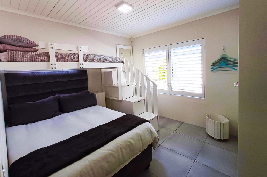 2 Bedroom Property for Sale in Palmiet Western Cape